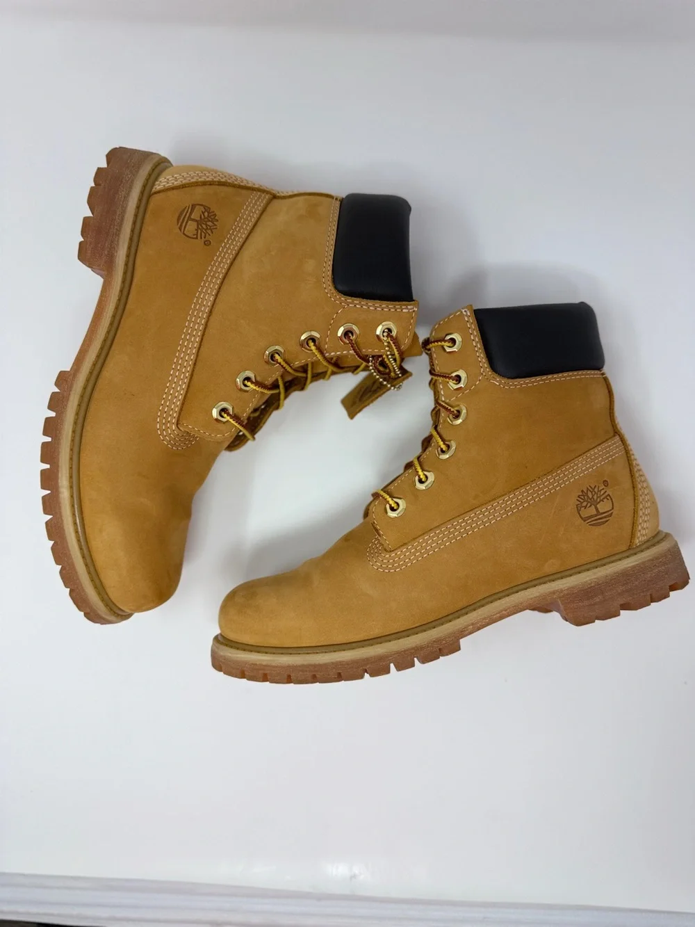 Timberland classic iconic